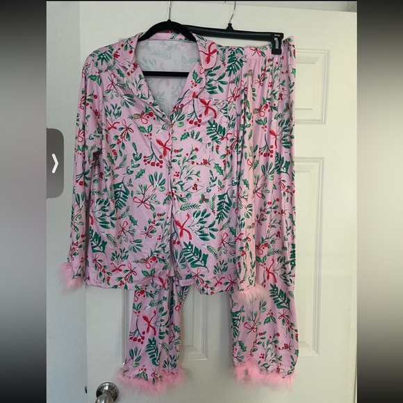 Holly Pink Silky PJs - Picture 2 of 5